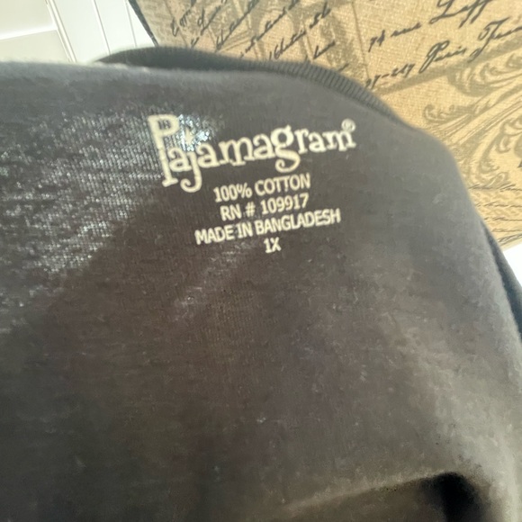 Chic Black Pajama Set with White Accents - Picture 8 of 13